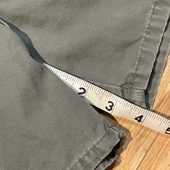 Shorts - Picture 2 of 4